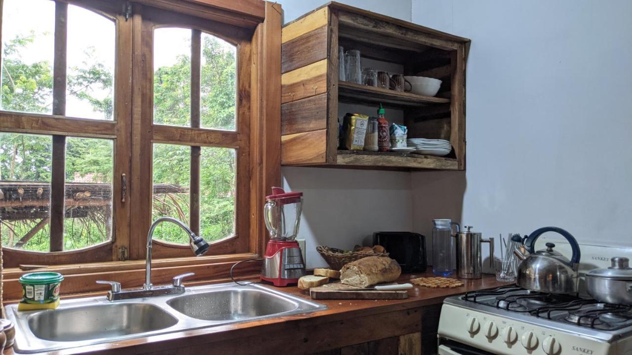 Wood Cabin - Cabana Maderas Balgue Eksteriør billede