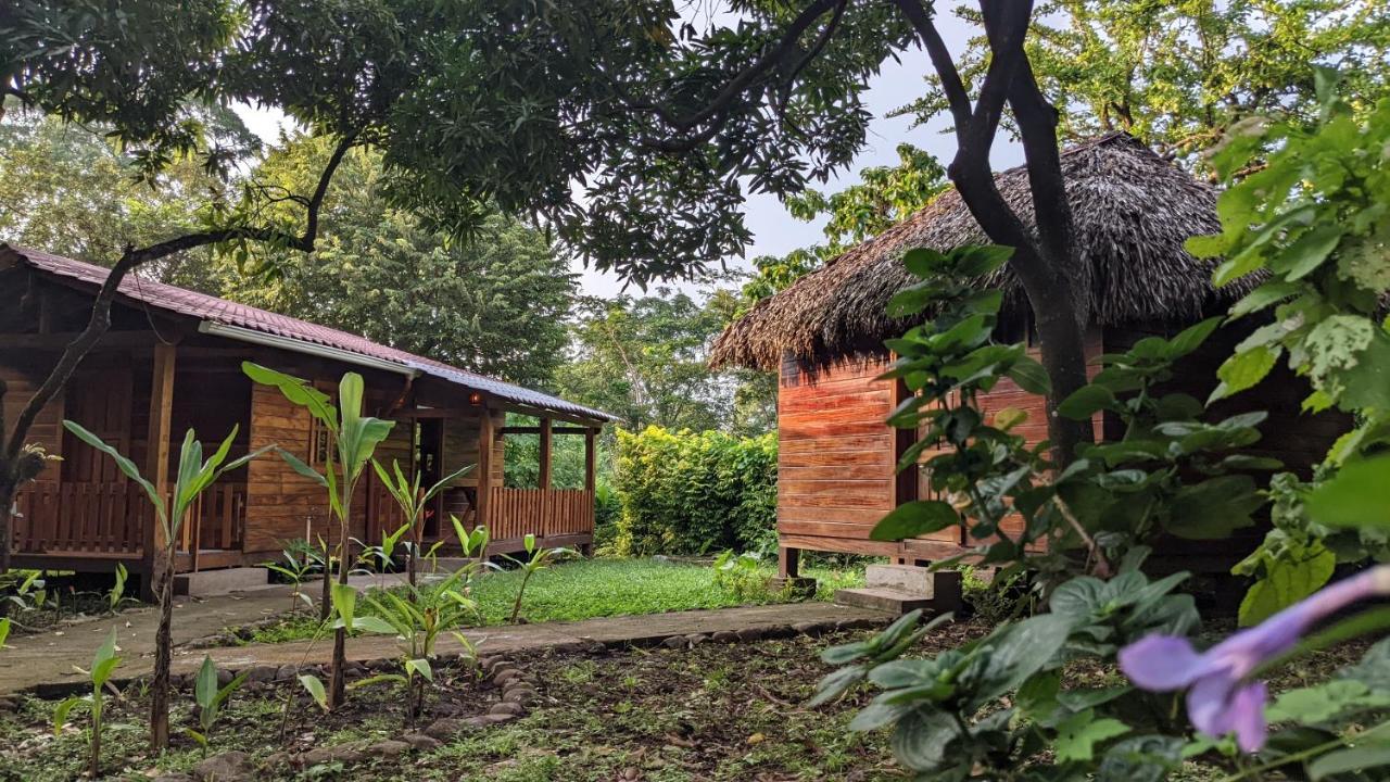 Wood Cabin - Cabana Maderas Balgue Eksteriør billede